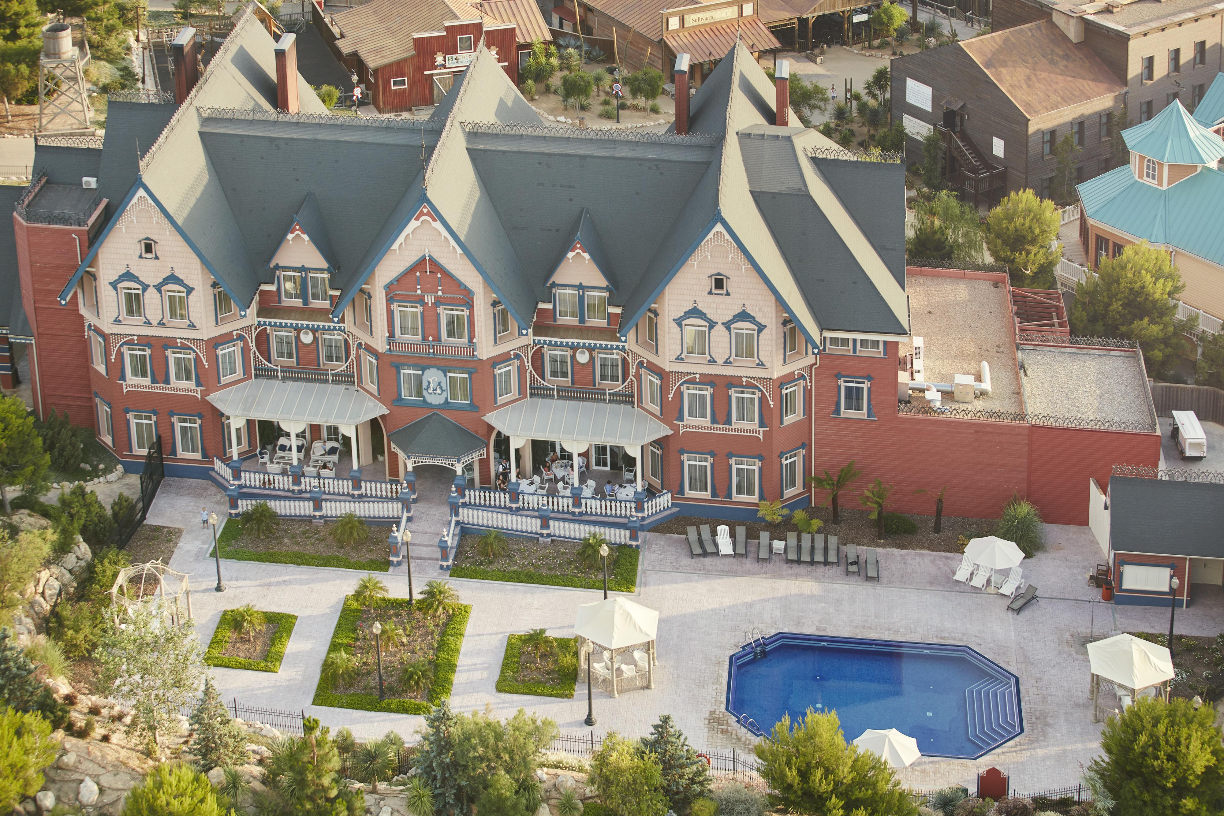 Portaventura Lucy's Mansion - Includes Unlimited Access & Express Wristband To Portaventura Park & Ferrari Land 5* Salou
